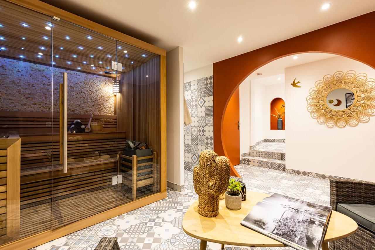 Le 49 Cote Parc & Spa Domblans エクステリア 写真